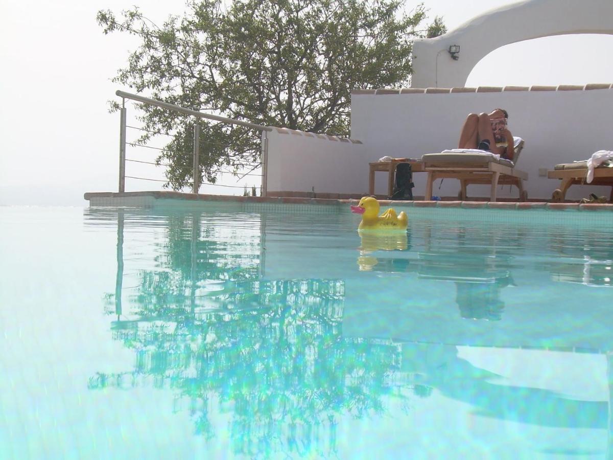 Villa Perla Blanca Sayalonga Dış mekan fotoğraf